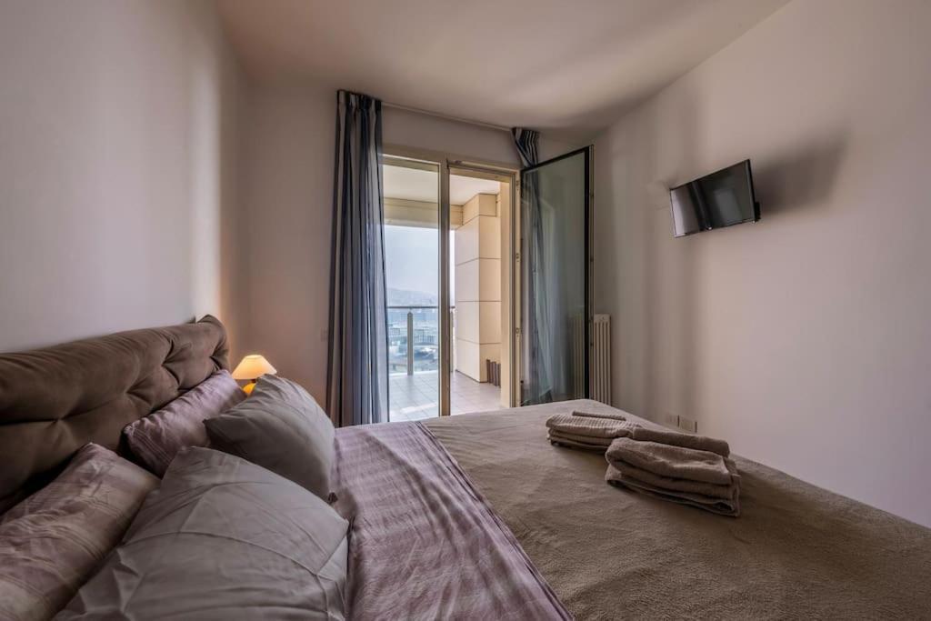 5 Stars Apart Sea View Genua Buitenkant foto